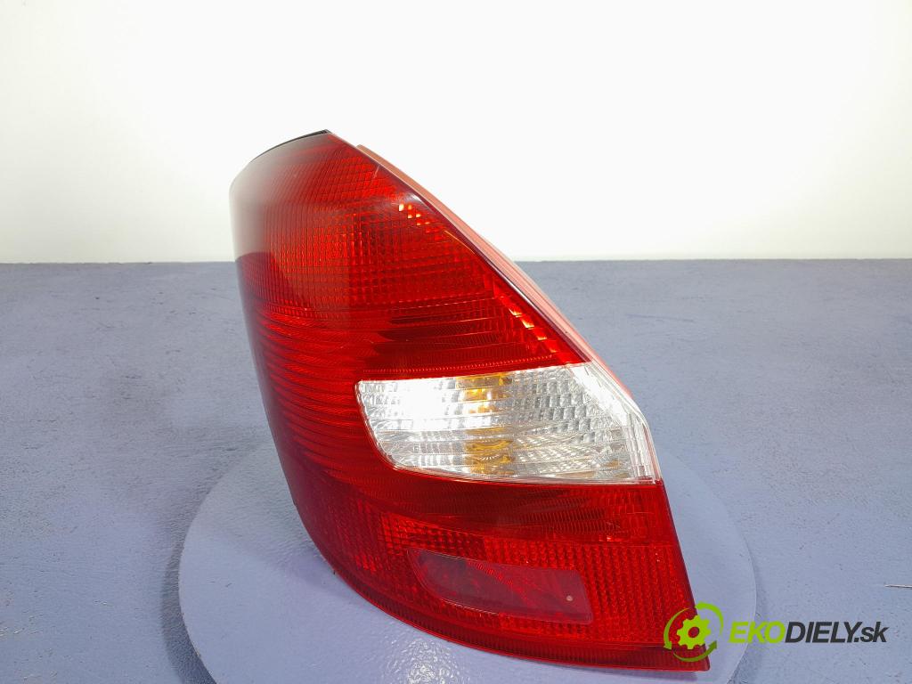 Skoda Fabia 2013 svetlo / reflektor zad ľavá Vonkajsia: 5J6945095
