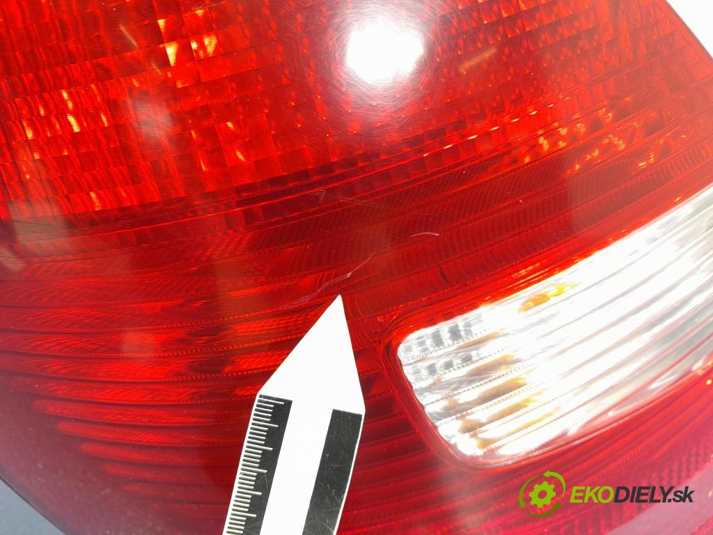 Skoda Fabia 2013 svetlo / reflektor zad ľavá Vonkajsia: 5J6945095