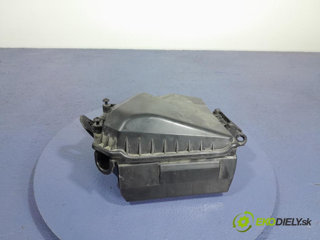 Renault Clio 2012 skrinka Poistky: 902663A