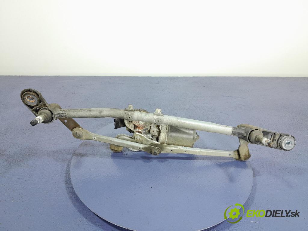 Renault Clio 2012 mechanismus motorek Stěrače: před 01