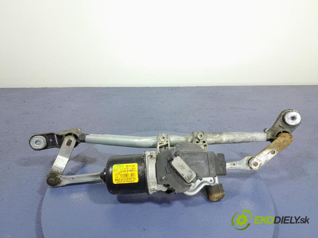 Renault Clio 2012 mechanismus motorek Stěrače: před 01