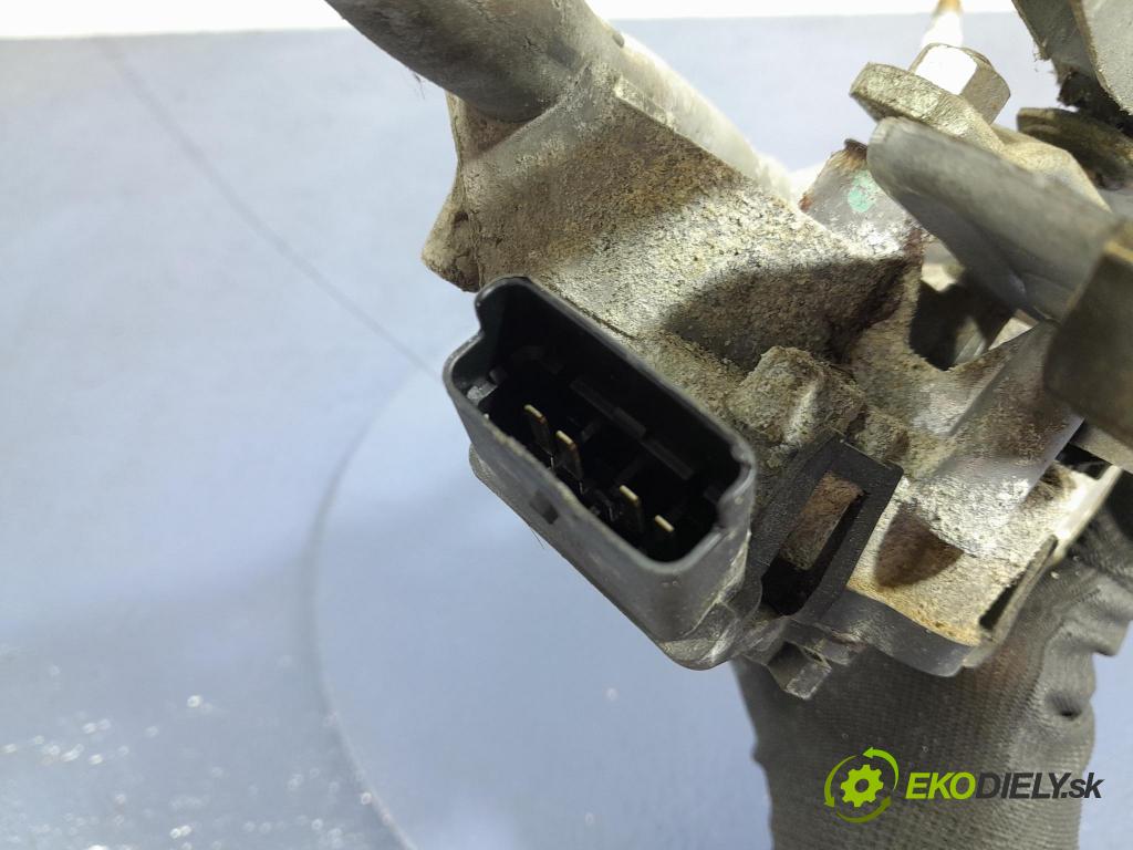 Renault Clio 2012 mechanismus motorek Stěrače: před 01