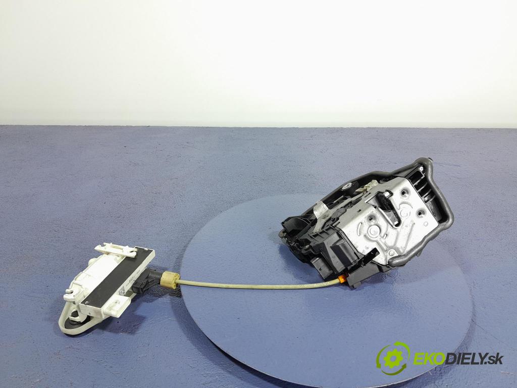 Bmw X5 2015 zámek dveře Zad: v pravo: 7281954