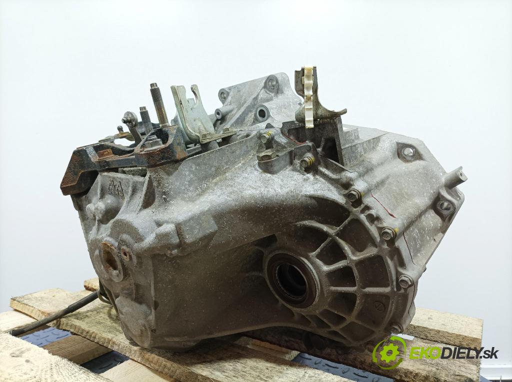 Mazda Cx-7 2010 prevodovka Manualna 01