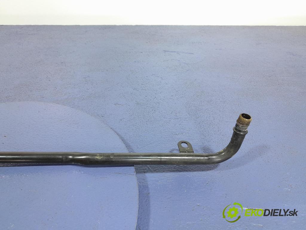 Dodge Challenger 2016 rúrka Chladič: 05038503AA