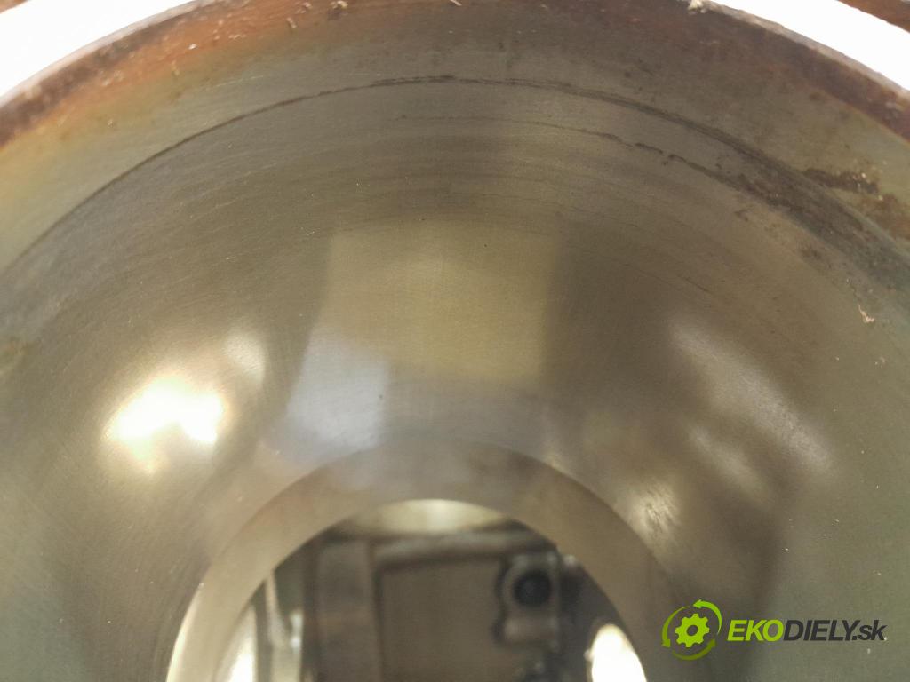 Dodge Challenger 2016 Blok Motor: 53021318DL