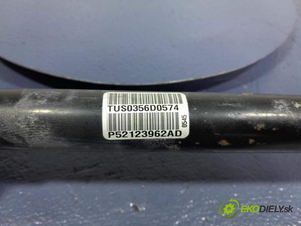 Dodge Challenger 2016 poloos levá Zad: 52123962AD