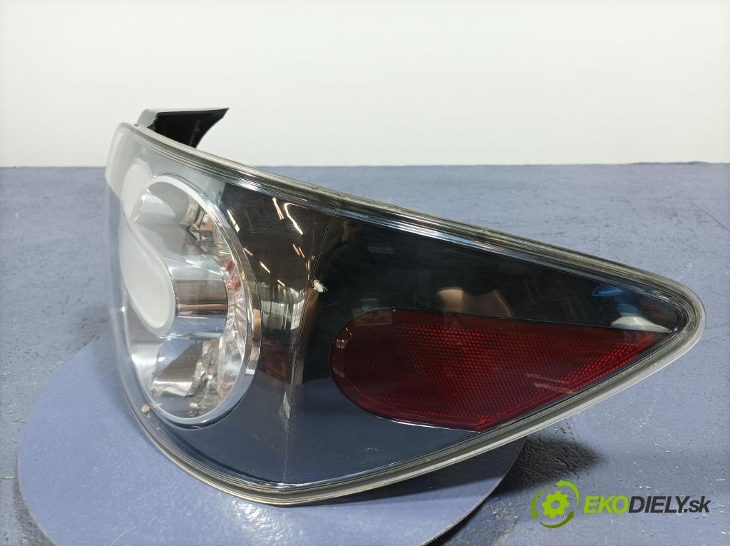 Mazda Cx-7 2010 svetlo / reflektor zad Prava: Vonkajsia: EG21-51150