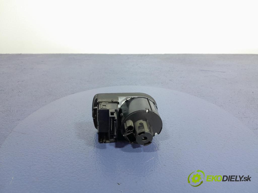 Audi A3 2012 Přepínač Světel: 8P1941531CH