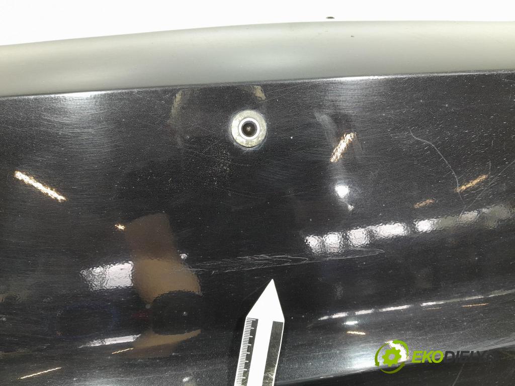 Audi A3 2012 nárazník Zad: