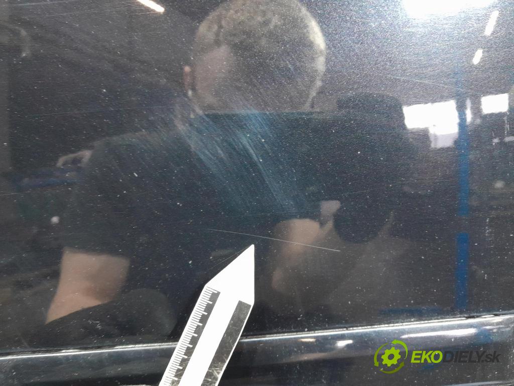 Audi A3 2012 dvere Predné pravé