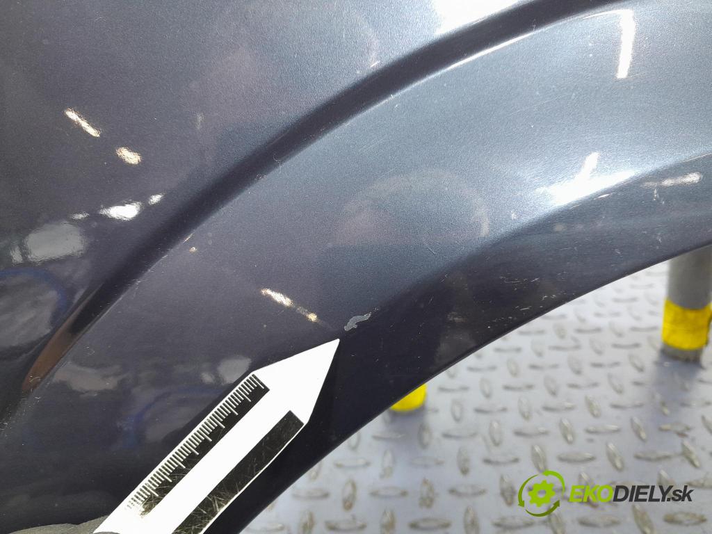 Opel Astra 2008 blatnik před v pravo: