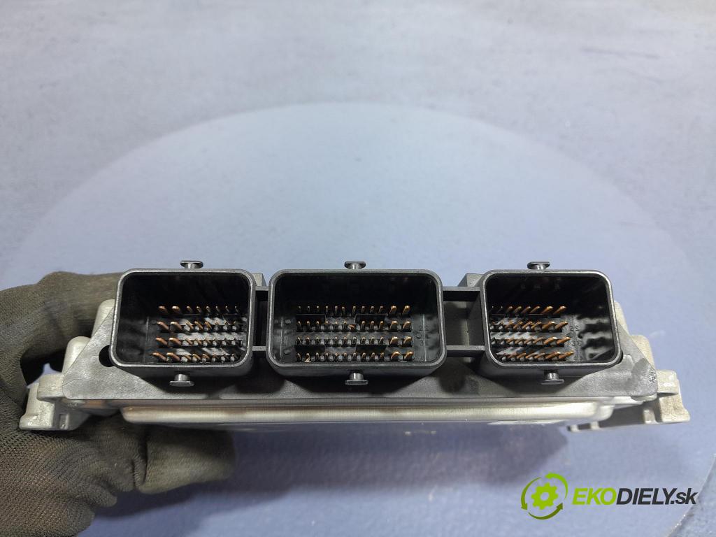 Peugeot 307 2007 riadiaca jednotka Motor: 9664255780