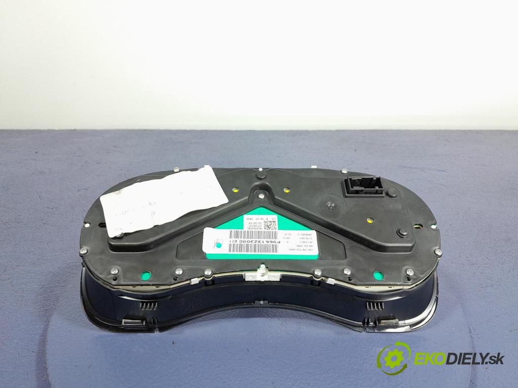 Peugeot 307 2007 Přístrojová deska 9661323080