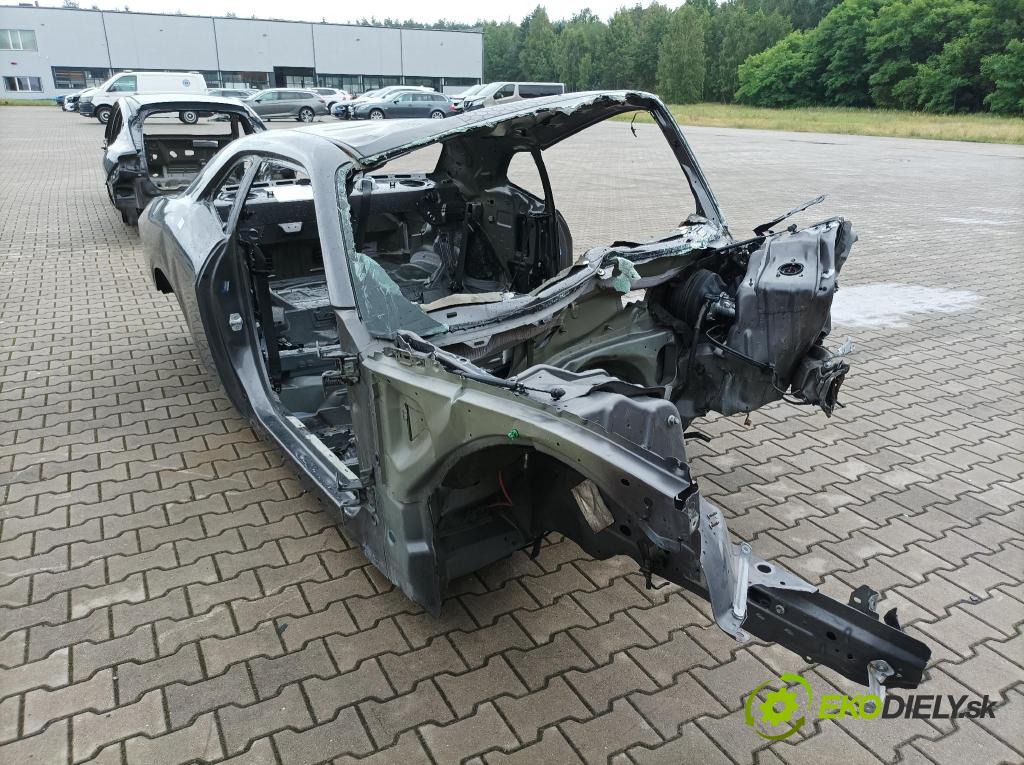 Dodge Challenger 2016 Boční v pravo: 01