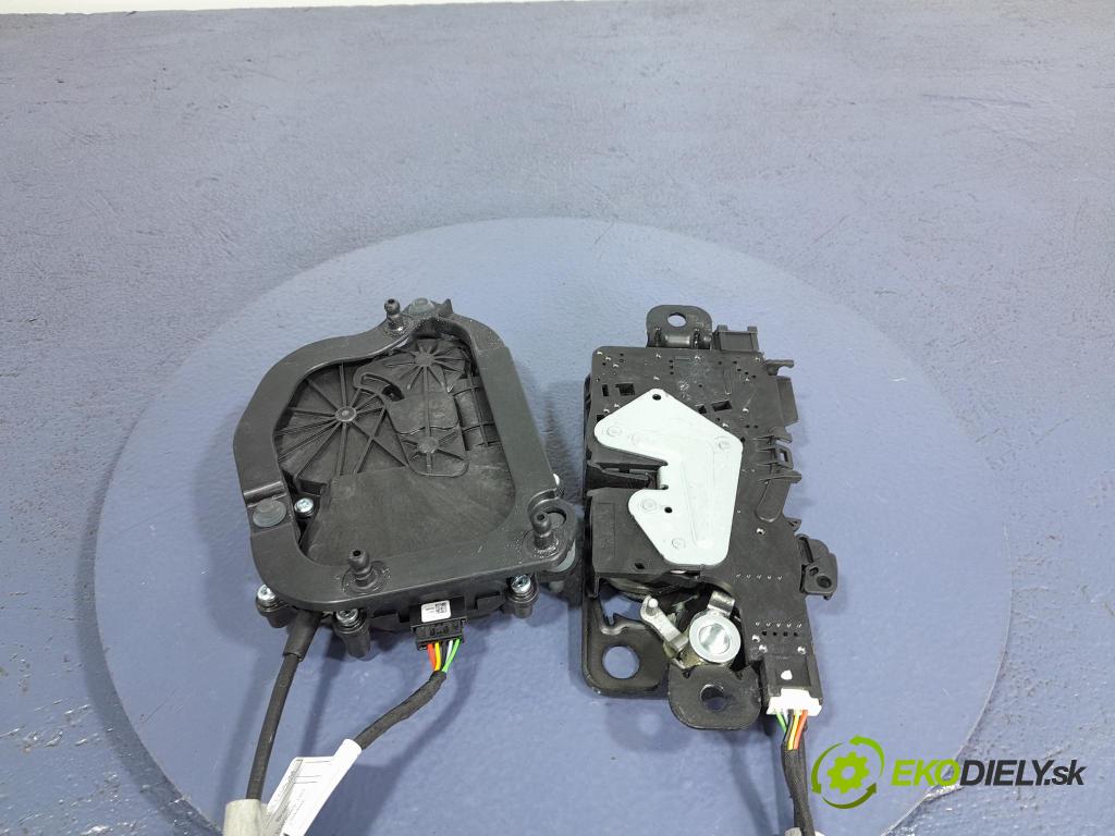 Bmw Seria 7 2019 zámek Klapky: kufr 7441014
