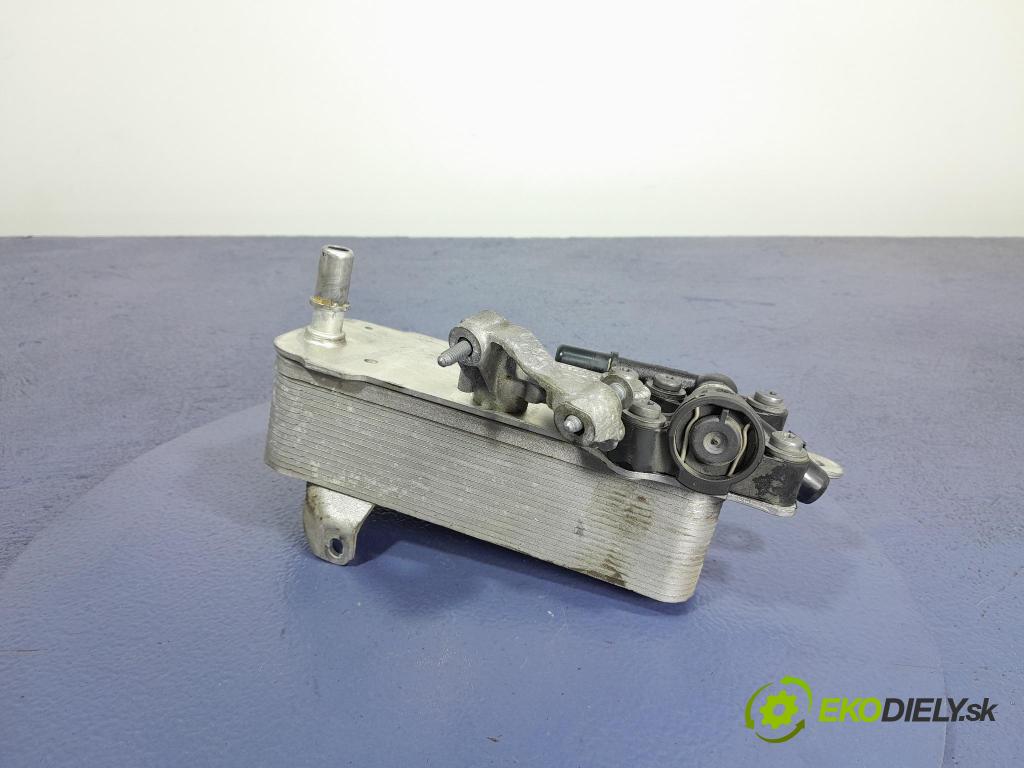 Bmw Seria 7 2019 chladič oleja 8570062