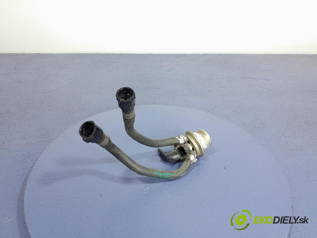 Bmw Seria 7 2019 vstřikovač 8579894