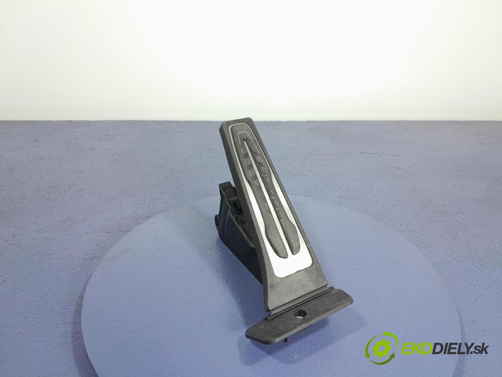 Bmw Seria 7 2019 pedal Plyn: 6871053