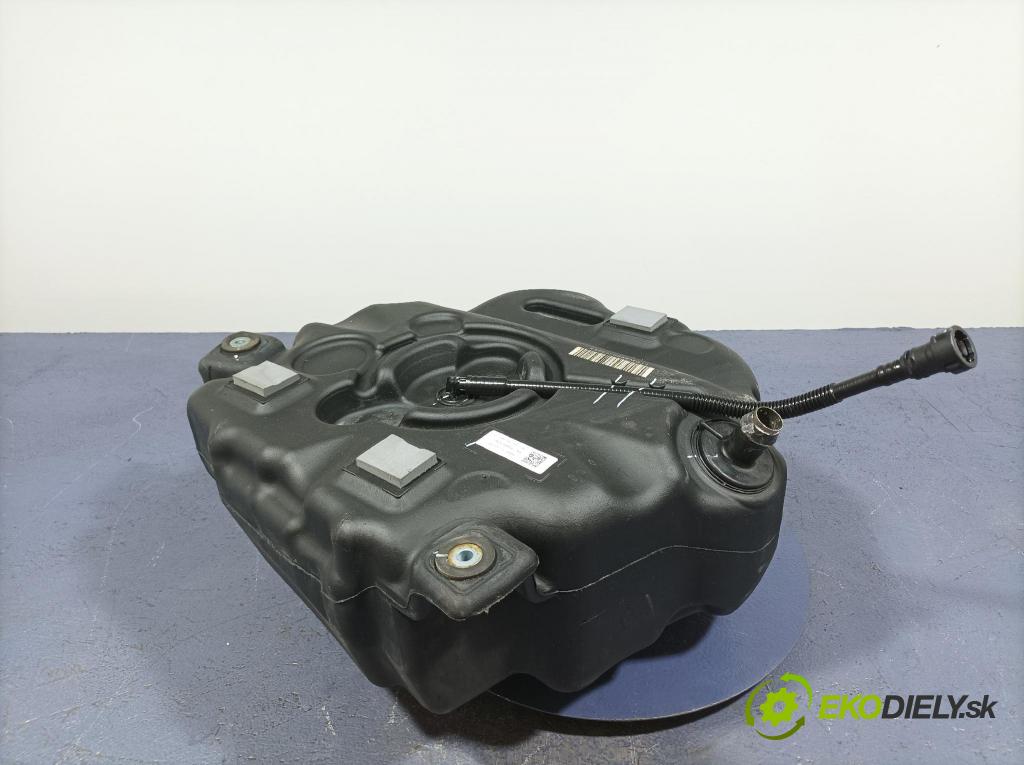Bmw Seria 7 2019 Nádrž: AdBlue: 7378033