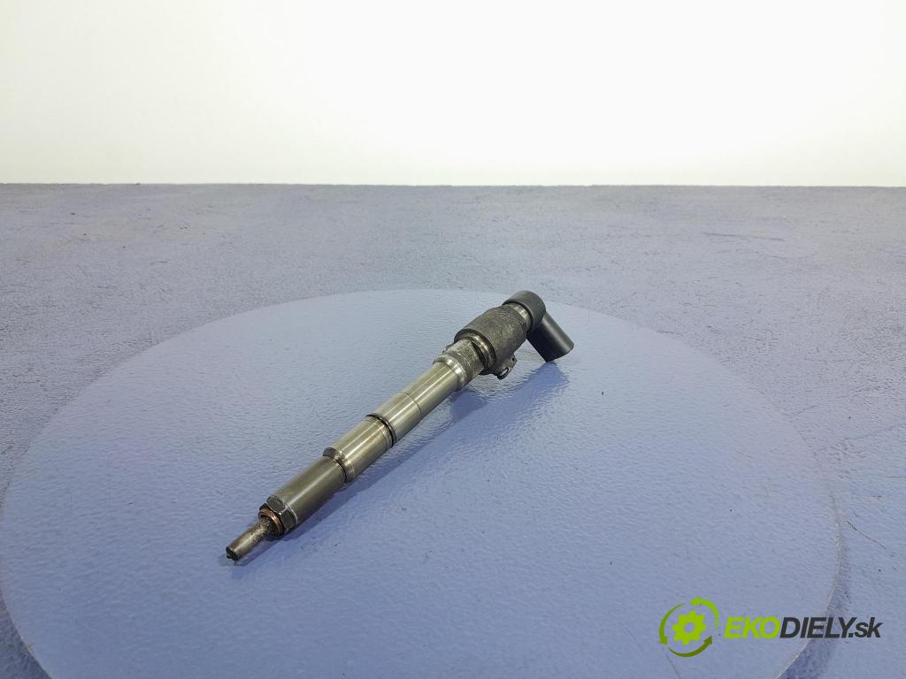 Audi A3 2012 vstrek 03L130277B