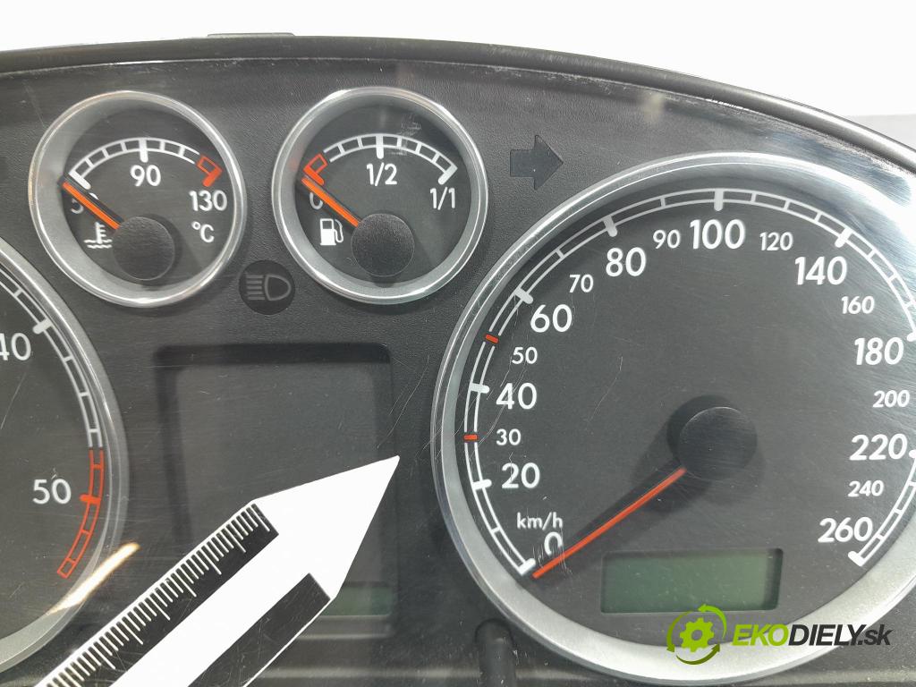 Vw Passat 2004 Přístrojová deska 3B0920809E