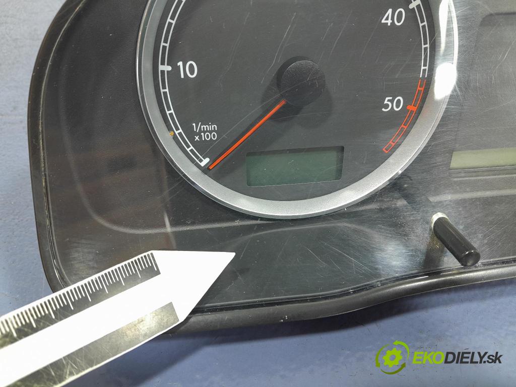 Vw Passat 2004 Přístrojová deska 3B0920809E