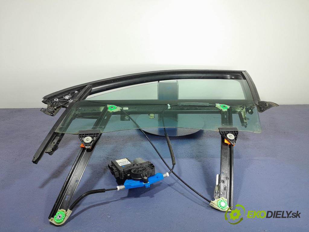 Audi A4 2001 mechanismus stahování Sklenka: před Levý: 8E0837629