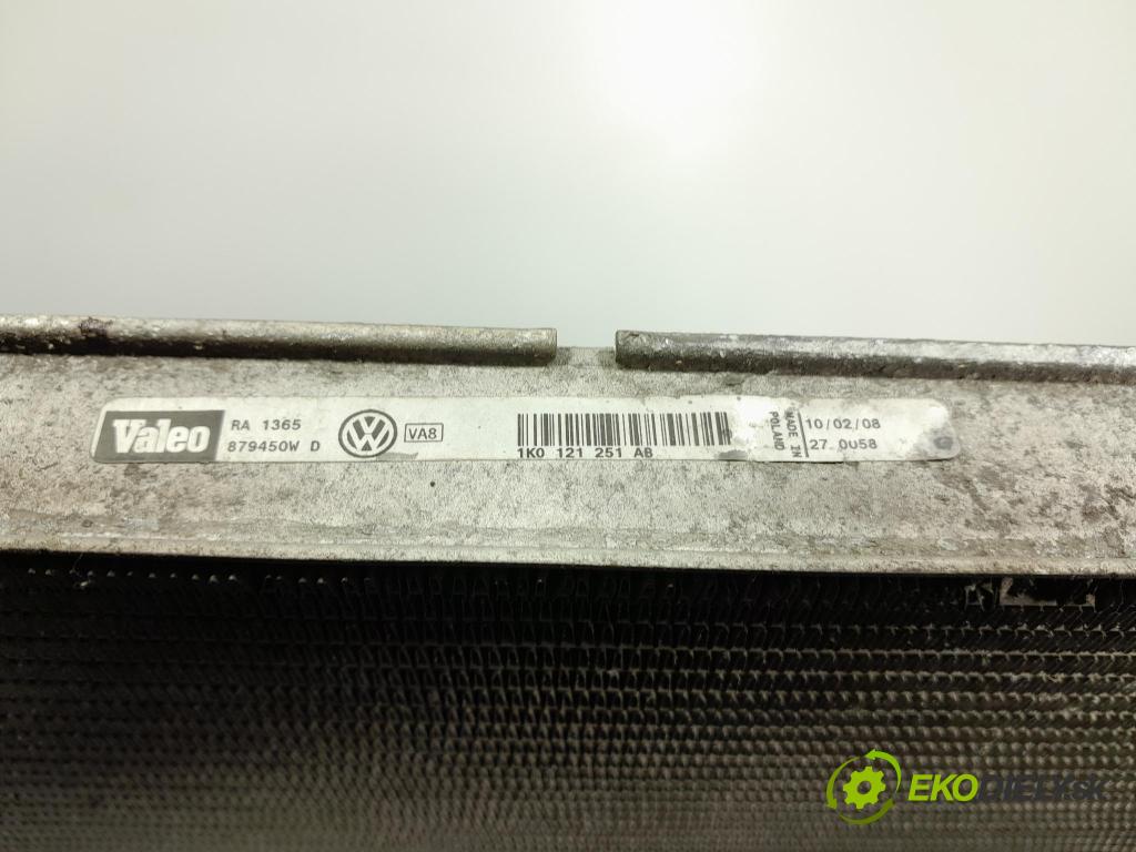 Vw Eos 2008 chladič Voda: 1K0121251AB