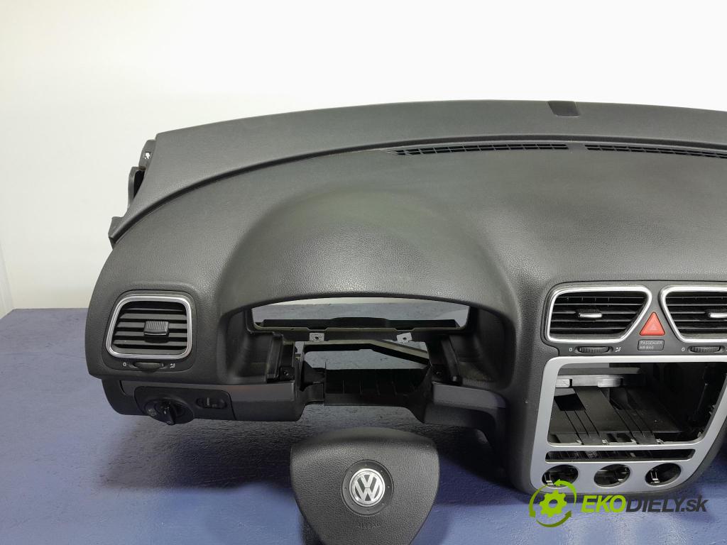 Vw Eos 2008 kokpit,přistrojova deska 01