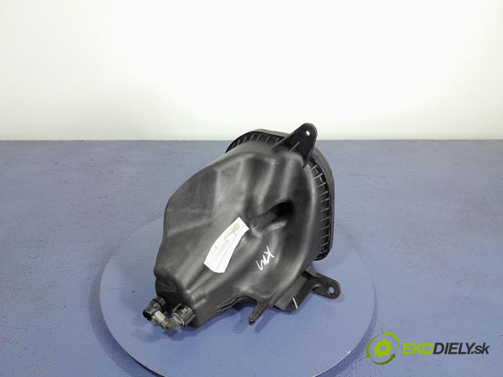 Bmw X5 2013 nádržka Kompenzačné: 8621092