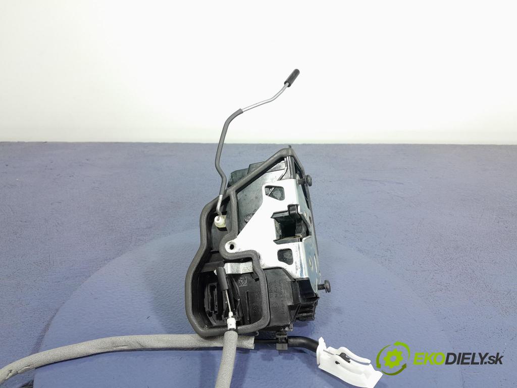 Bmw X5 2013 zámek dveře před v pravo: 7318416