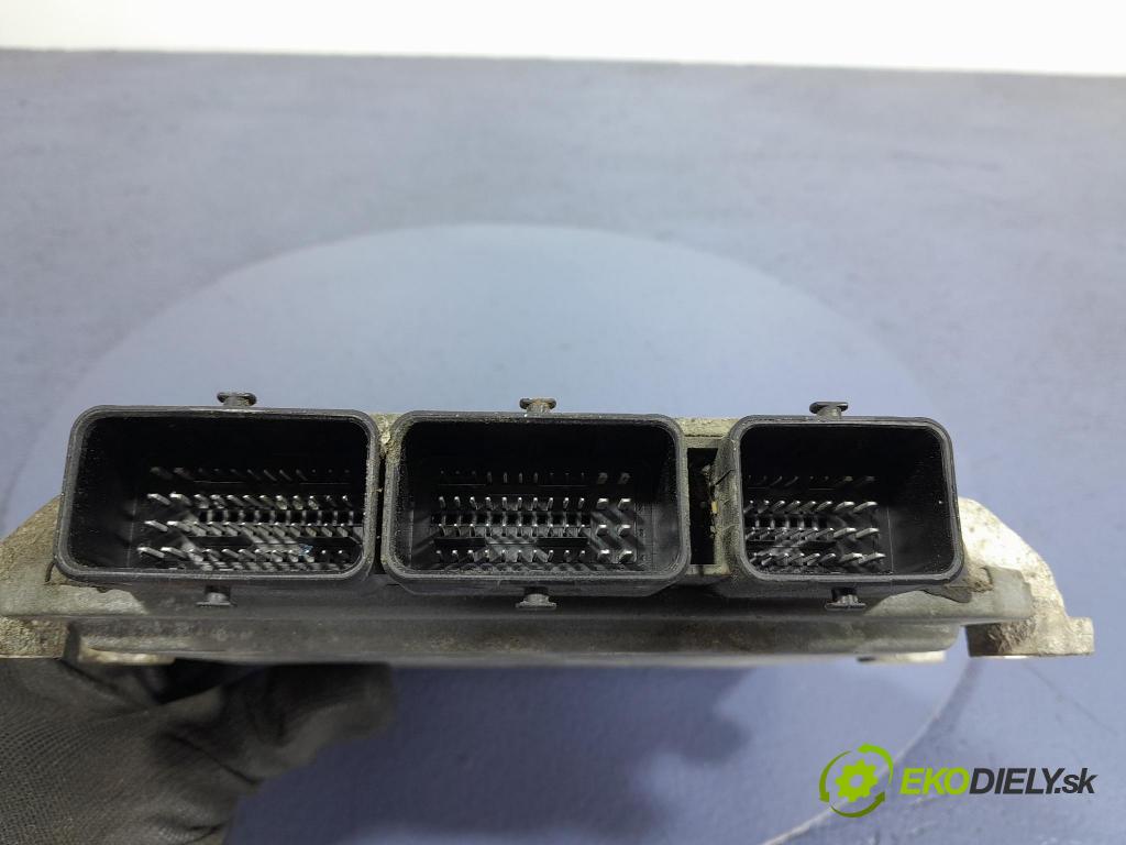 Peugeot Expert 2008 riadiaca jednotka Motor: HW9661642180