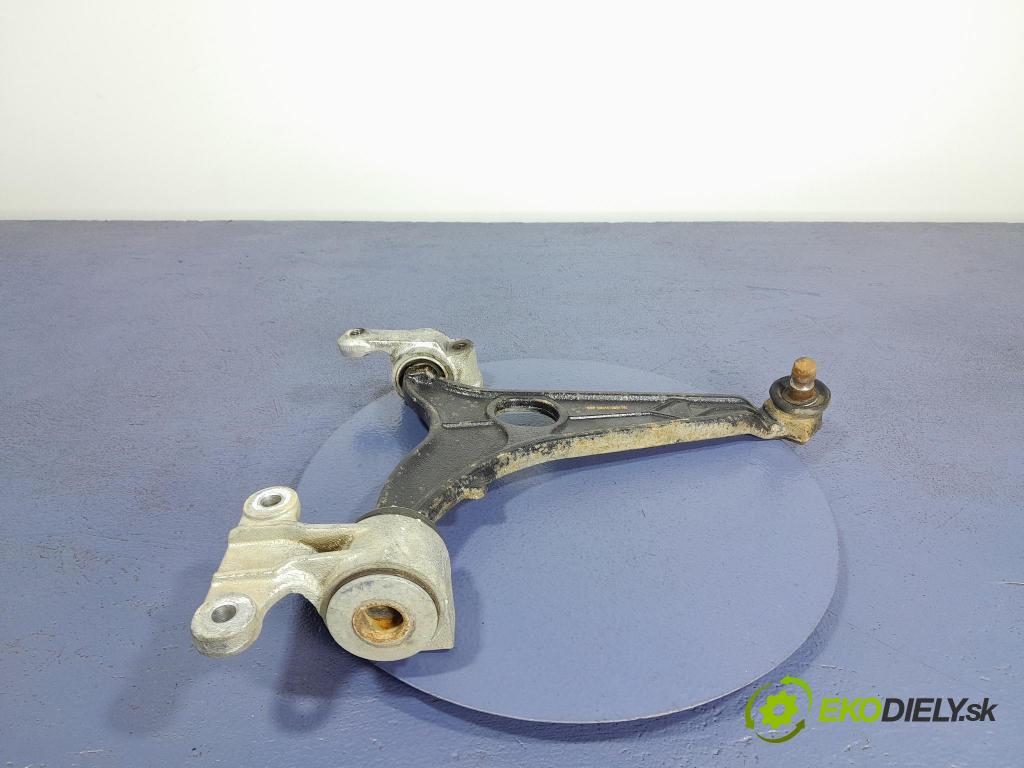 Peugeot Expert 2008 Predné v pravo: 01