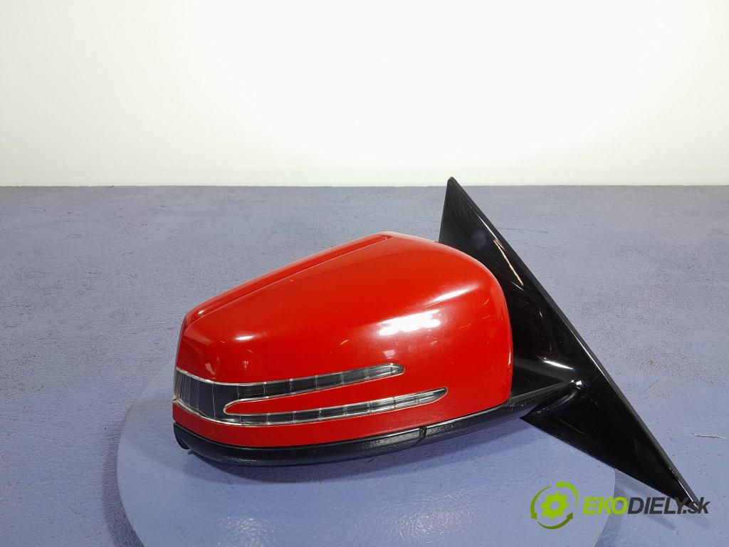 Mercedes E-klasa 2010 zrkadlo pravé 01
