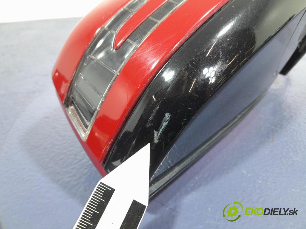 Mercedes E-klasa 2010 zrkadlo pravé 01