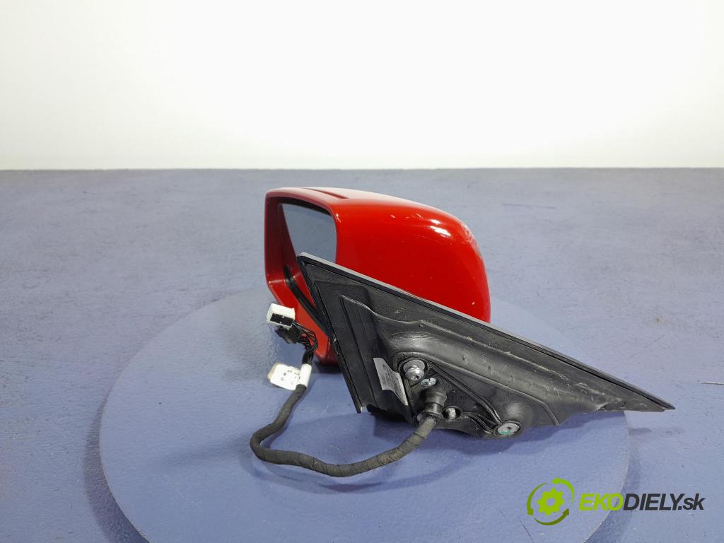 Mercedes E-klasa 2010 zpětné zrcátko Vlevo, odjet: 01