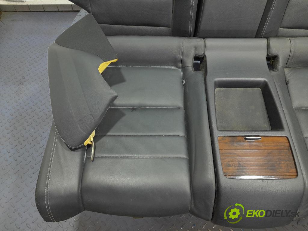 Mercedes E-klasa 2010 Sedačka zadný