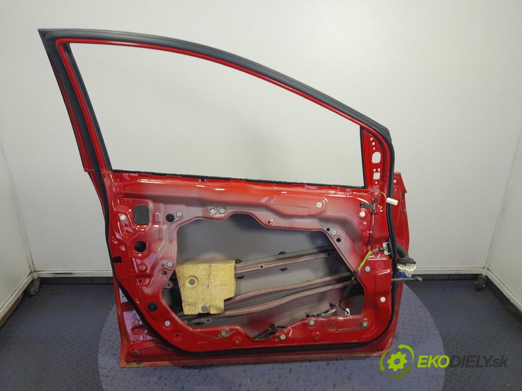 Mazda 2 2010 dvere Predné Vľavo: 01