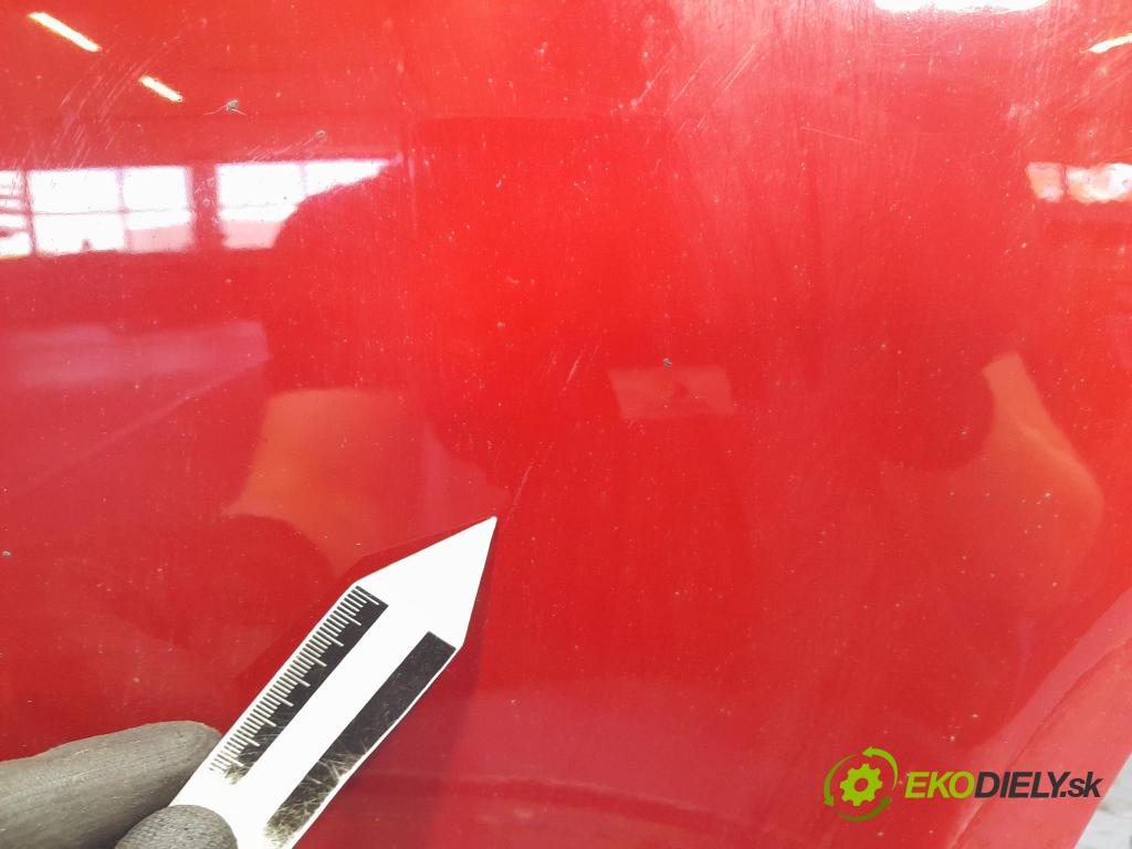 Mercedes E-klasa 2010 blatník Predné v pravo: 01