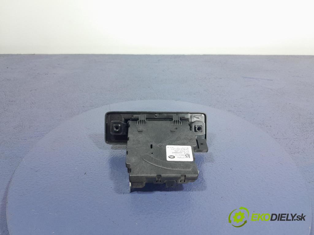 Land rover Range rover 2017 zámek Klapky: kufr CPLA-442A66-AD