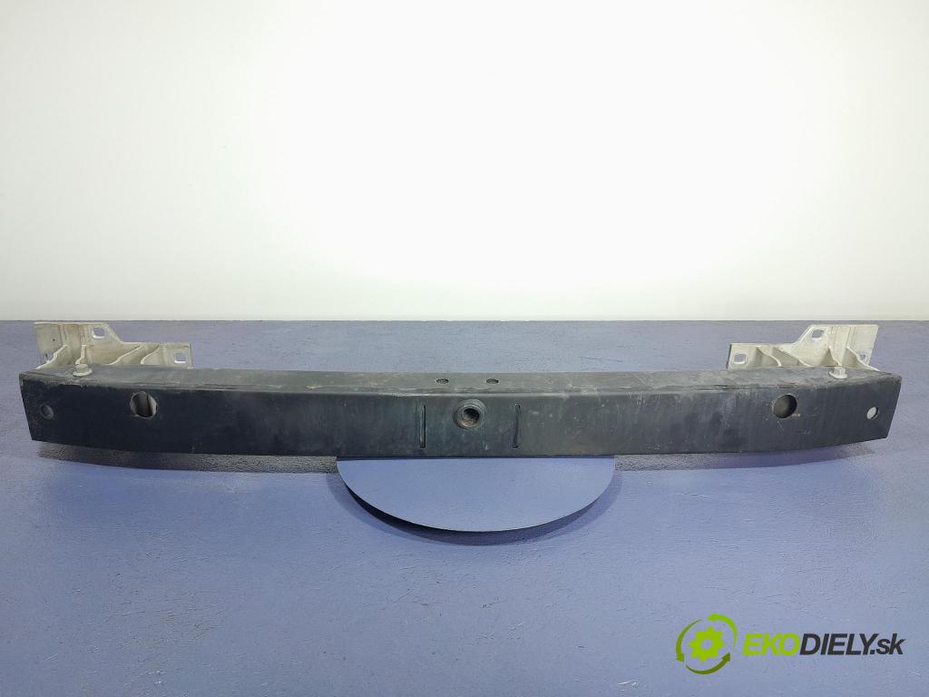 Land rover Range rover 2017 výstuha narazník zad DK62-17B892-AE