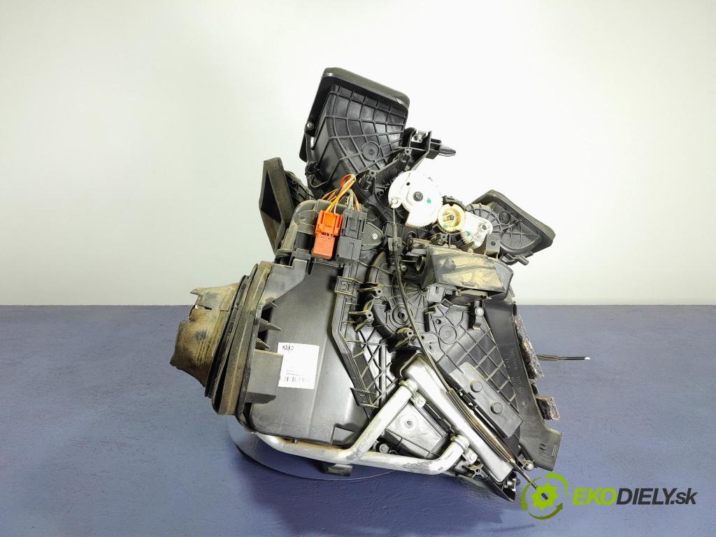 Opel Combo 2013 radiátor 07354986610E