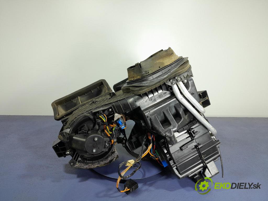 Opel Combo 2013 radiátor 07354986610E