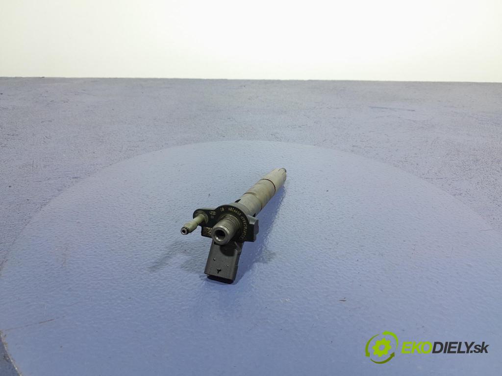 Bmw Seria 7 2020 vstřikovač 8599209