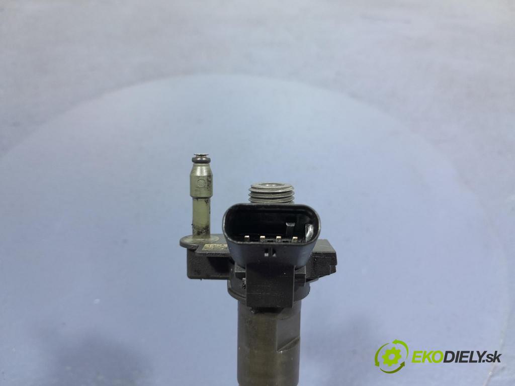 Bmw Seria 7 2020 vstřikovač 8599209