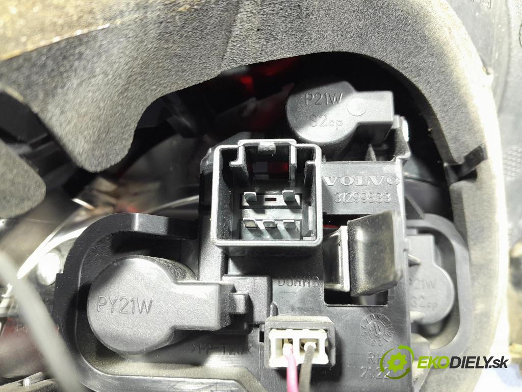 Volvo V40 2015 světlo Zad: Práva: Mimo: 31395845