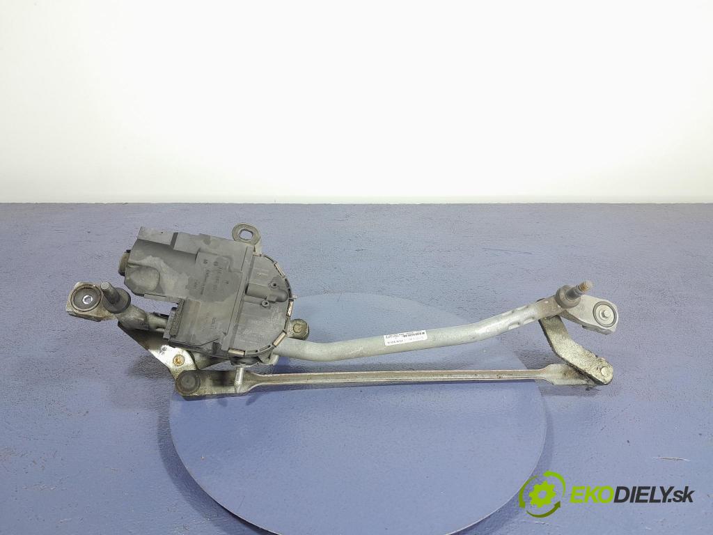 Volvo V40 2015 mechanismus motorek Stěrače: před 31378574