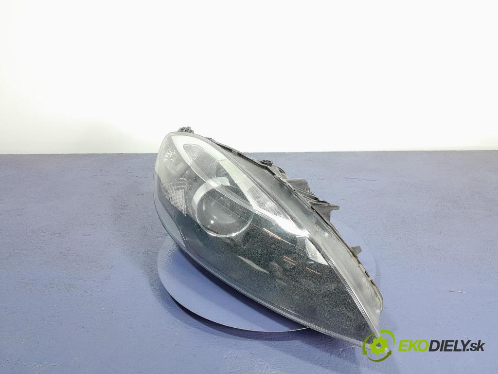 Volvo V40 2015 Reflektor: v pravo: 31420008