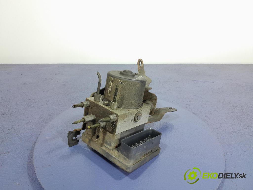 Mazda 2 2010 čerpadlo ABS x DF74-437A0-E